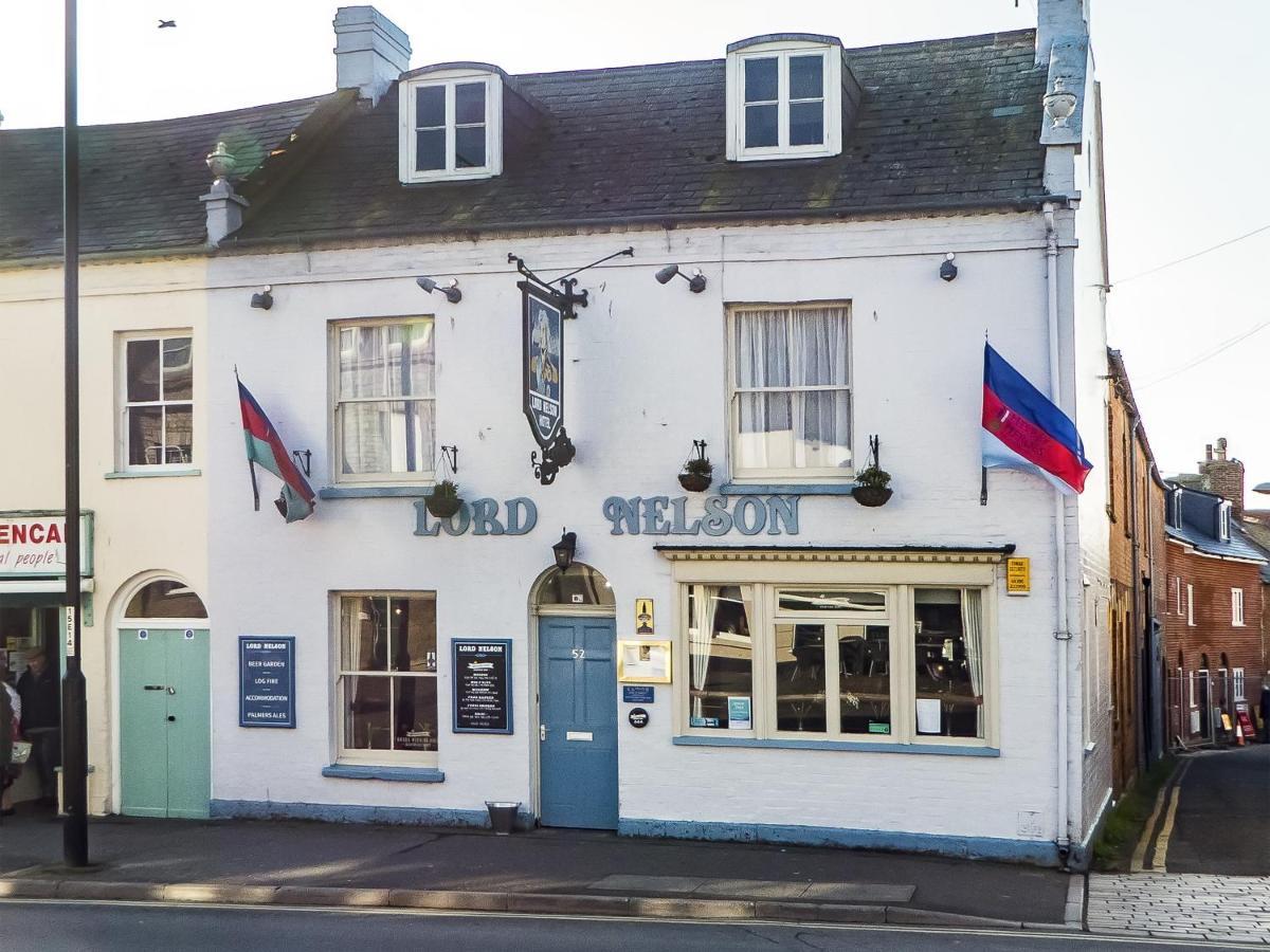 The Lord Nelson Pub And Accommodation Bridport Extérieur photo